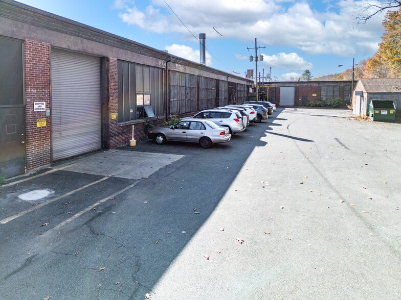 More Photos Of 20 Arboretum Rd, Boston Manufacturing For Lease