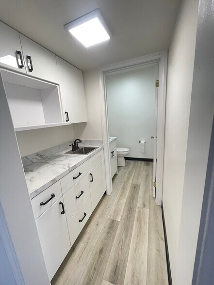 More Photos Of 370 W 6th St, San Bernardino Loft Creative Space For Sale