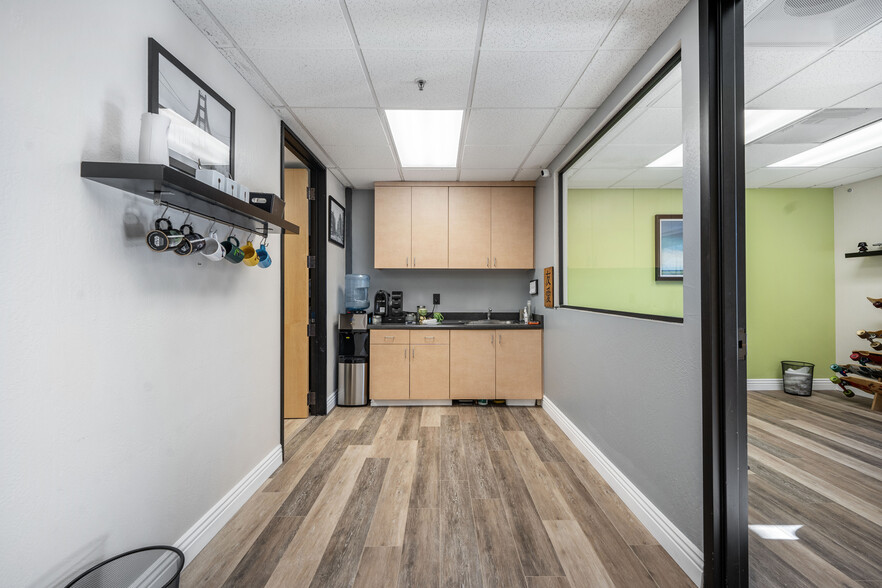 More Photos Of 1754 Technology Dr, San Jose Medical For Lease