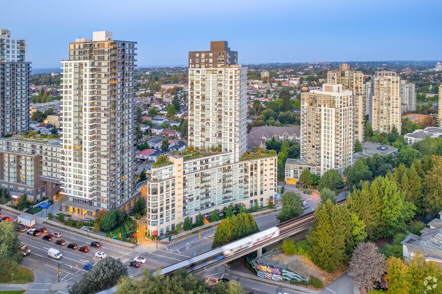 More Photos Of 3670 Vanness Ave, Vancouver Apartments For Sale