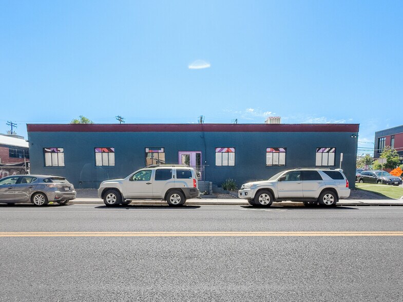 More Photos Of 3100 Blake St, Denver Storefront For Lease