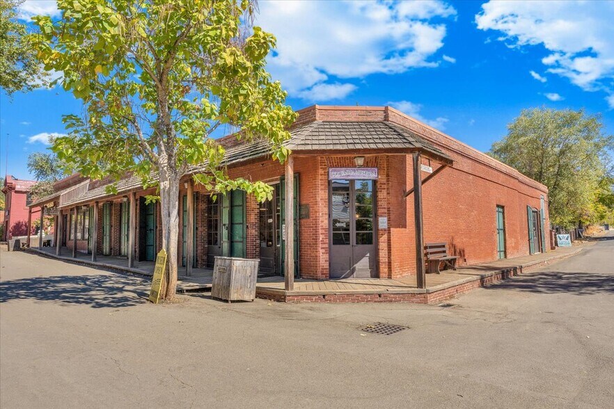 More Photos Of 22652 Parrotts Ferry Rd, Columbia Restaurant For Sale