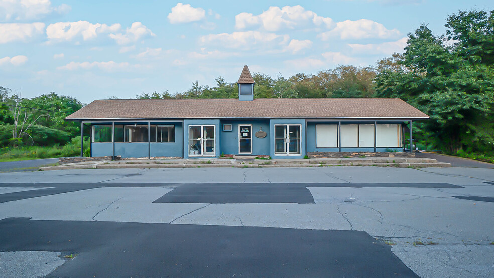 Primary Photo Of 906 Rt-28, Kingston Restaurant For Sale