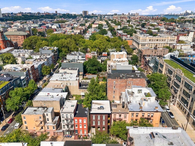 More Photos Of 300 Garden St, Hoboken Apartments For Sale