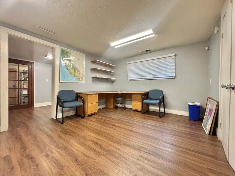 Primary Photo Of 1605 Capitola Rd, Santa Cruz Office For Lease