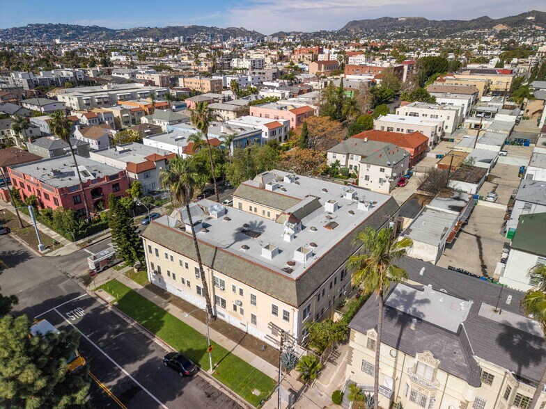 More Photos Of 100 N Kenmore Ave, Los Angeles Apartments For Sale