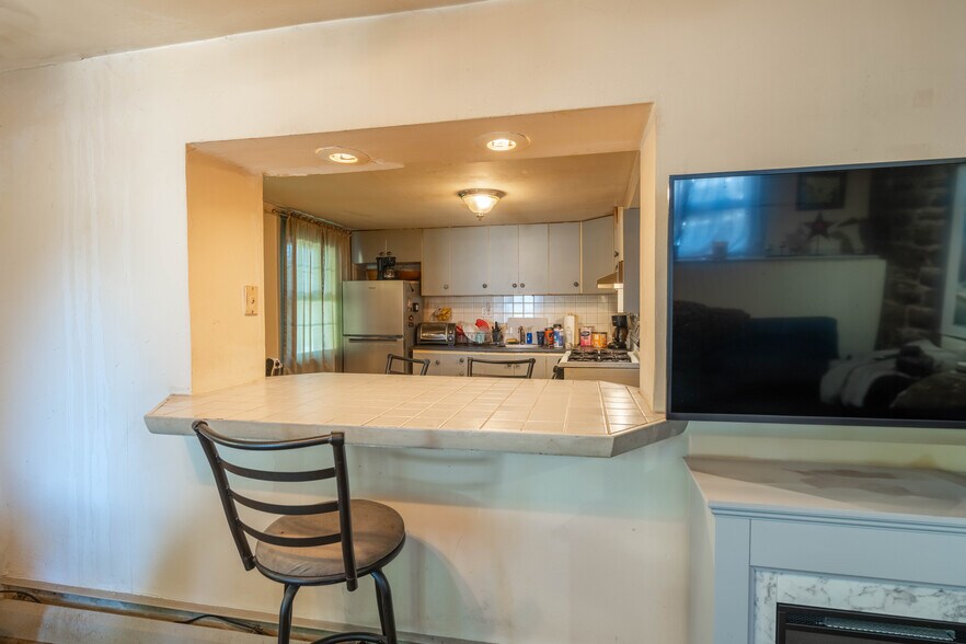 More Photos Of 1900 Old York Rd, Abington Apartments For Sale