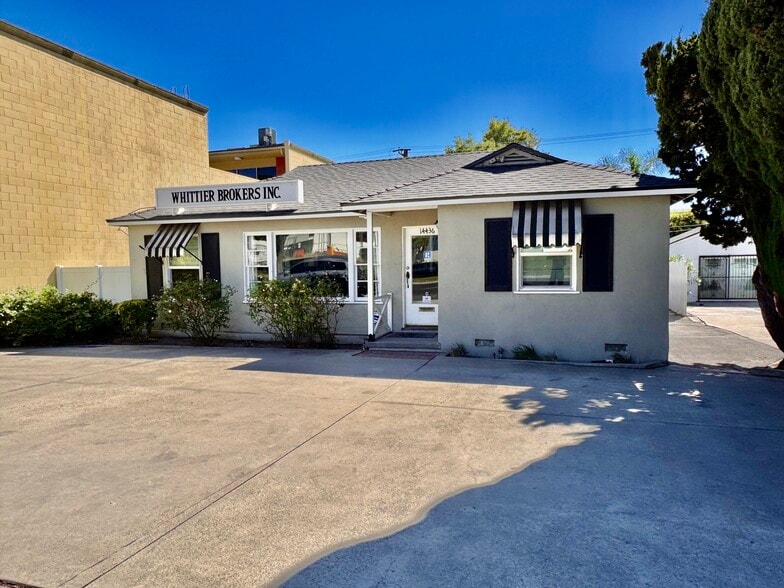 Primary Photo Of 14436 Whittier Blvd, Whittier General Retail For Sale