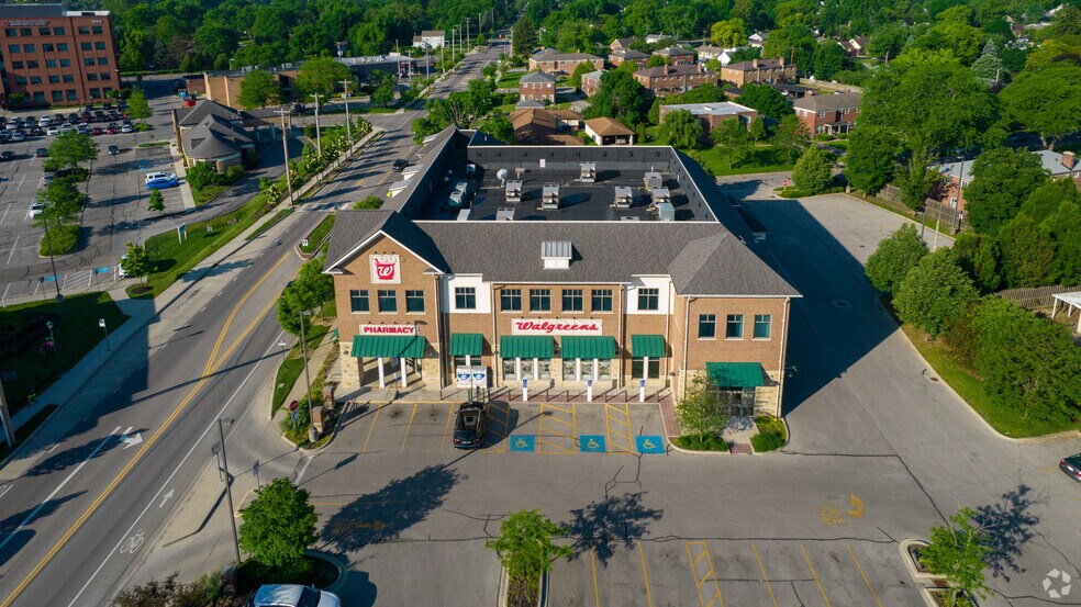 More Photos Of 3141 Tremont Rd, Upper Arlington Drugstore For Lease