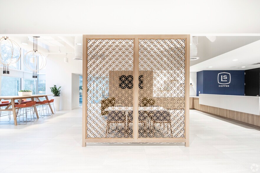 More Photos Of 12377 Merit Dr, Dallas Office For Lease