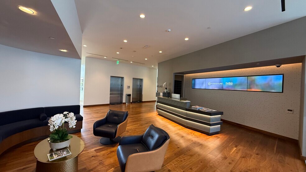 More Photos Of 243 N Canon Dr, Beverly Hills Office For Lease