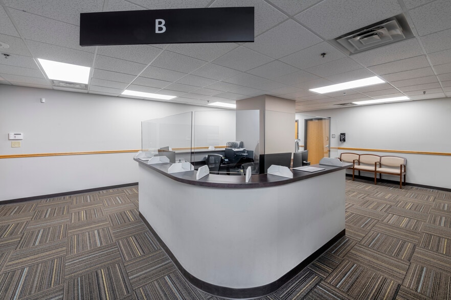 More Photos Of 4949 Harlem Rd, Buffalo Medical For Lease