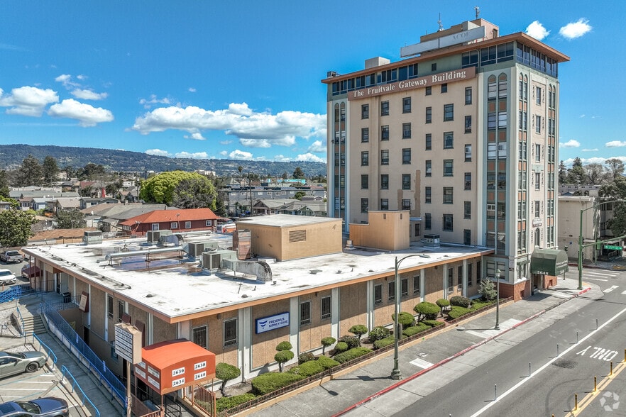 More Photos Of 2634-2648 International Blvd, Oakland Medical For Lease