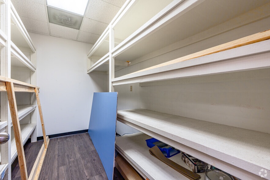 More Photos Of 3630 Sinton Rd, Colorado Springs Office For Sale