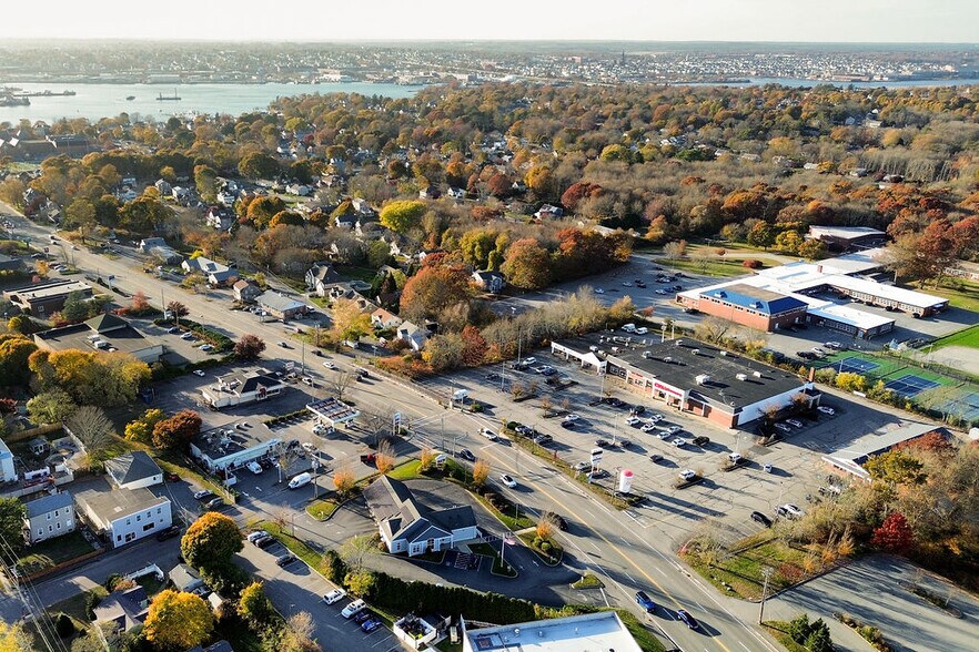 More Photos Of 2 Sarahs Way, Fairhaven Unknown For Lease