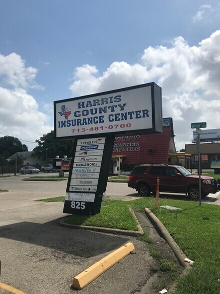 More Photos Of 825 E Southmore Ave, Pasadena Medical For Lease