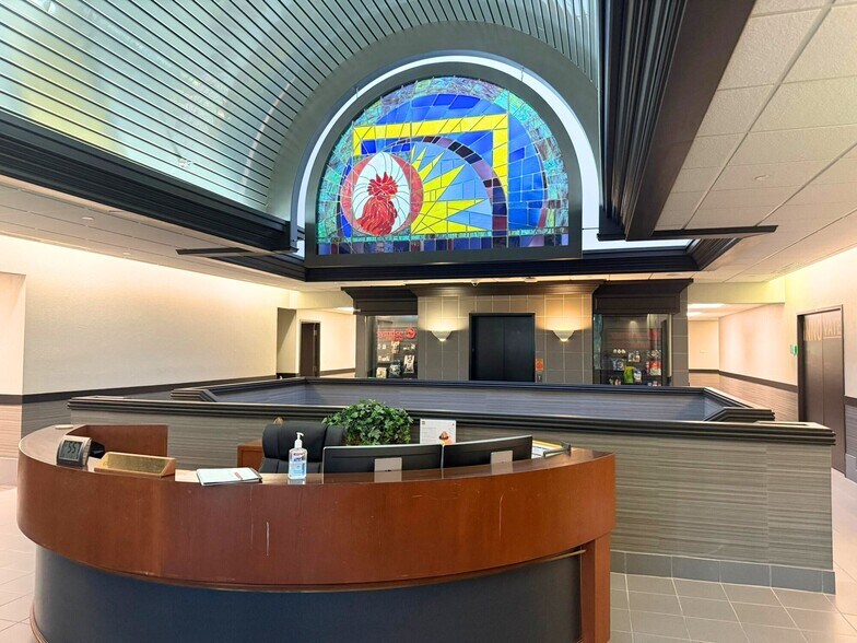 More Photos Of 3801 E Sunshine St, Springfield Office For Sale