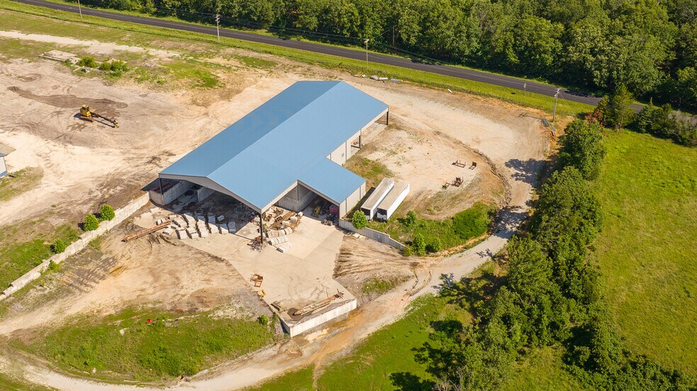 More Photos Of 1975 State Road NN, Climax Springs Warehouse For Sale