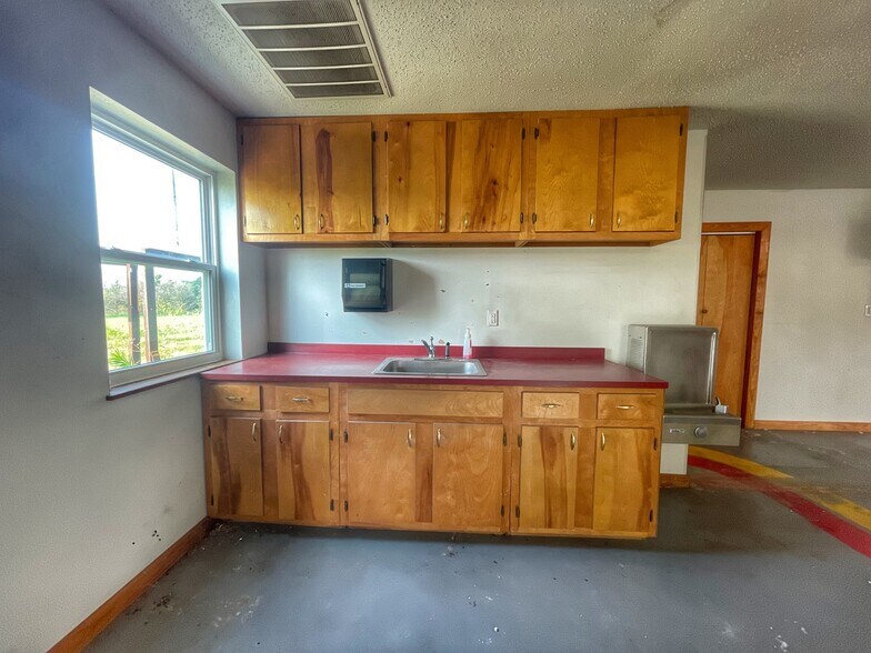 More Photos Of 660 Pine Ridge Rd, Pottsville Daycare Center For Sale