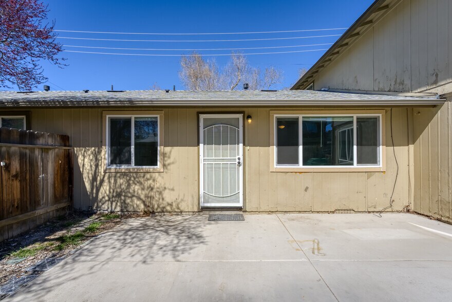 More Photos Of 1517 N Edmonds Dr, Carson City Multifamily For Sale