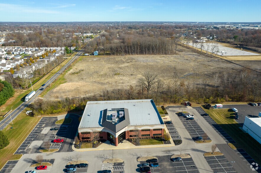More Photos Of 3443 Agler Rd, Columbus Office For Lease