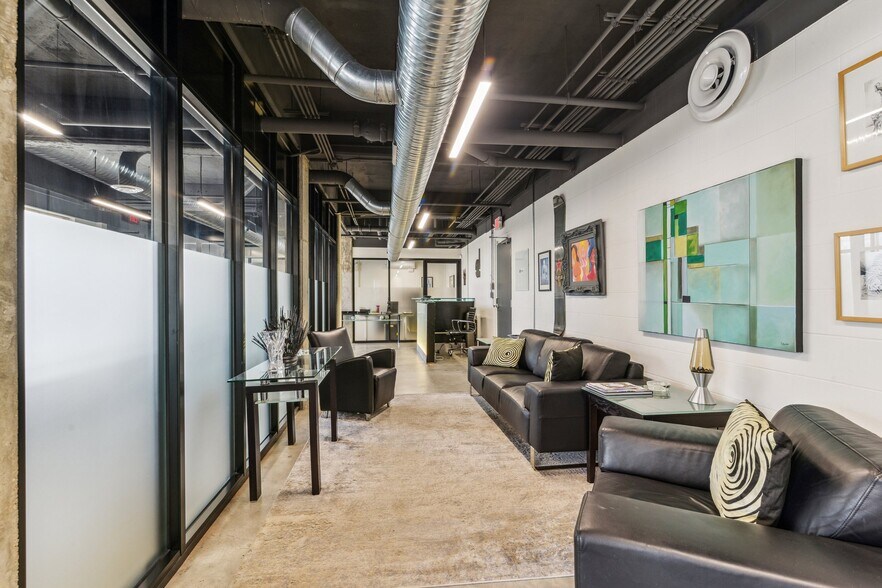 More Photos Of 8616 Oak St, New Orleans Apartments For Sale