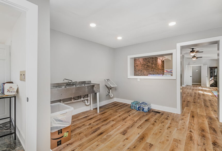 More Photos Of 2597 Whites Creek Pike, Nashville Religious Facility For Sale