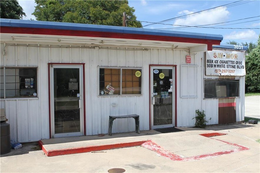 More Photos Of 3031 Woodall Dr, Cedar Park Convenience Store For Sale