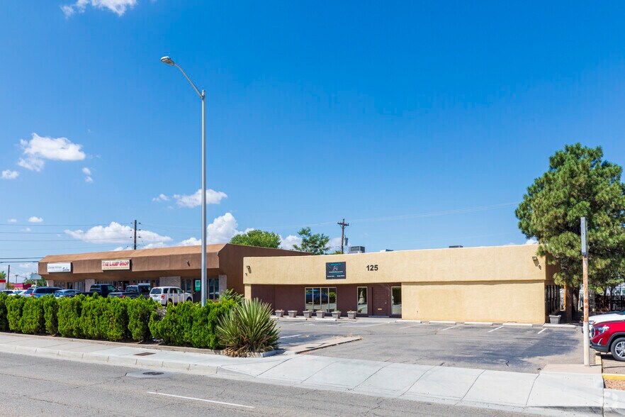 More Photos Of 121 Eubank Blvd NE, Albuquerque Storefront Retail Office For Sale