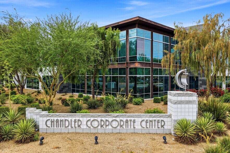 More Photos Of 350 N McClintock Dr, Chandler Office For Sale