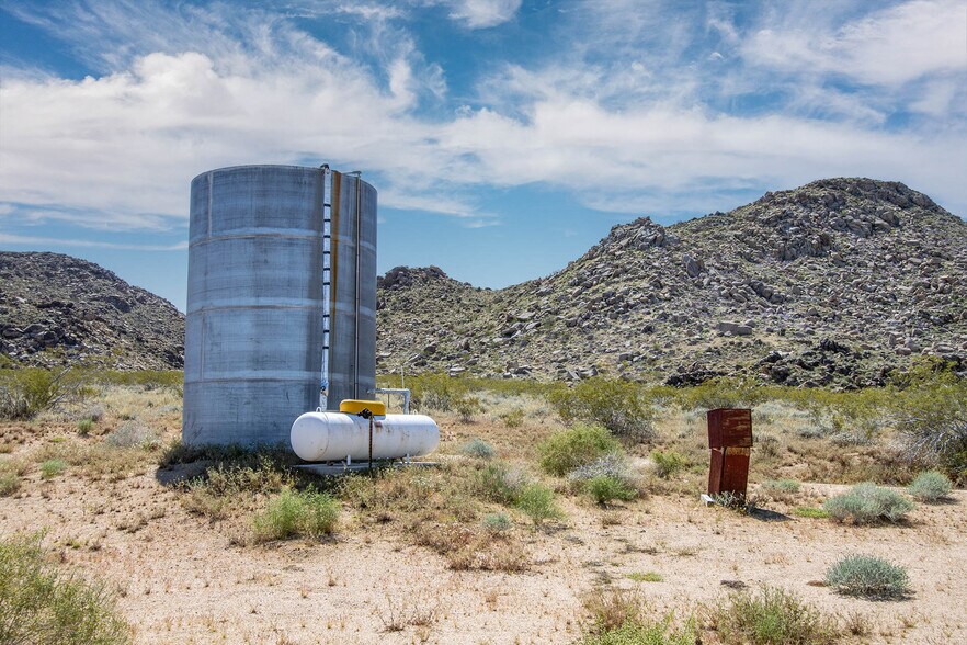 More Photos Of 50636 Golden Ray Rd, Johnson Valley Religious Facility For Sale