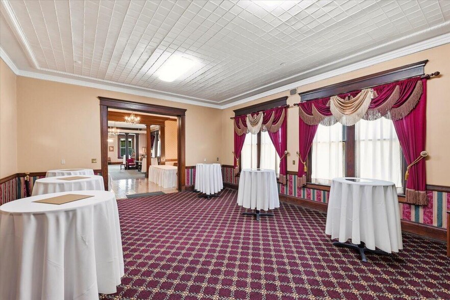 More Photos Of 530 1st Ave, Council Bluffs Lodge Meeting Hall For Sale