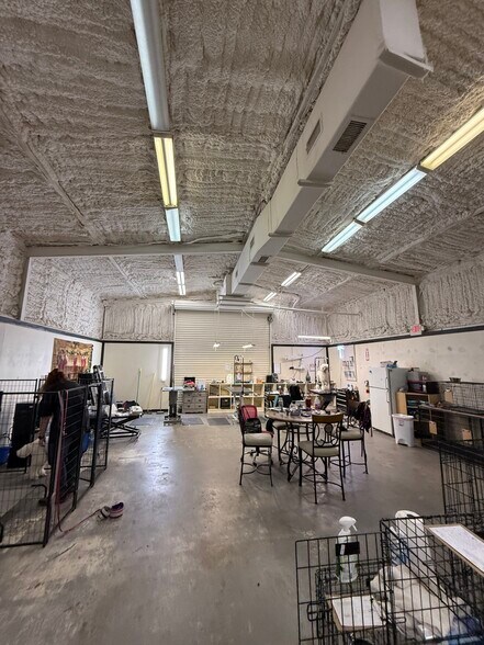 More Photos Of 2501 Interstate 45 N, Conroe Office For Lease