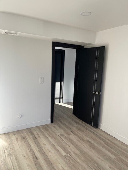 More Photos Of 1539 Franklin Ave, Mineola Office For Lease