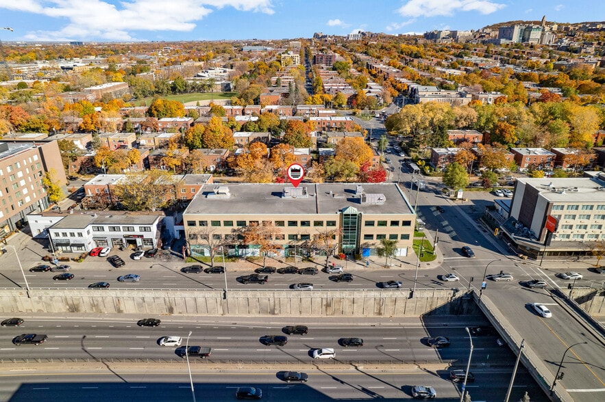 More Photos Of 6525 Décarie Boul, Montréal Apartments For Lease
