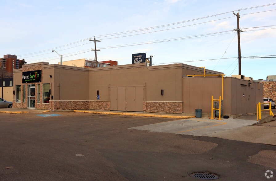 More Photos Of 8505 109th St NW, Edmonton Restaurant For Sale