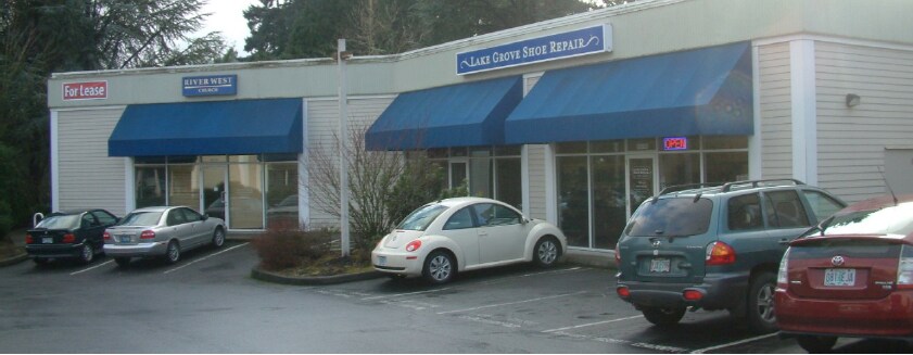 More Photos Of 16144-16148 SW Boones Ferry Rd, Lk, Lake Oswego Freestanding For Lease