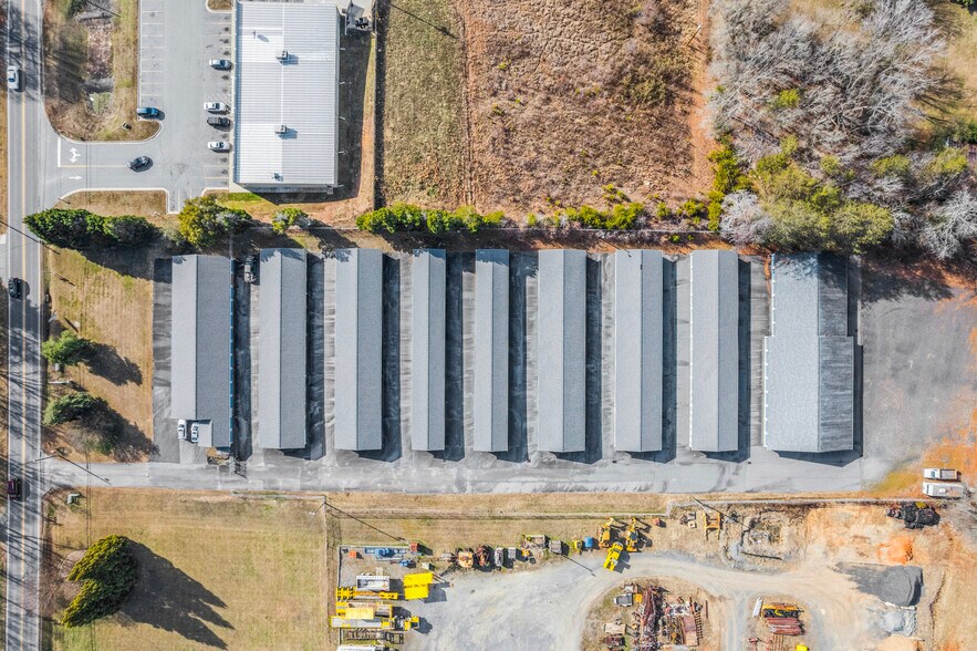 More Photos Of 1809 NC Highway 135, Eden Specialty For Sale