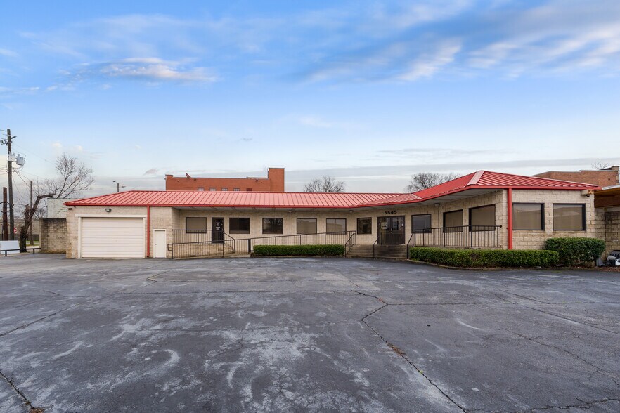 More Photos Of 5547 1st Ave N, Birmingham Freestanding For Sale