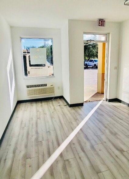 More Photos Of 15075 SW 137th St, Miami Warehouse For Lease
