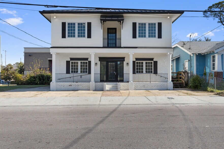 More Photos Of 282 Lameuse St, Biloxi Office For Sale