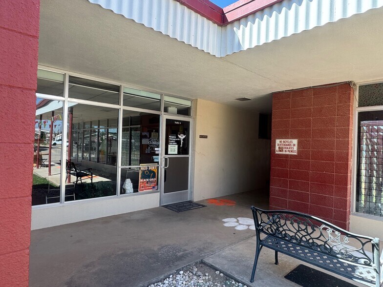 More Photos Of 315 W Washington Ave, Artesia Apartments For Sale