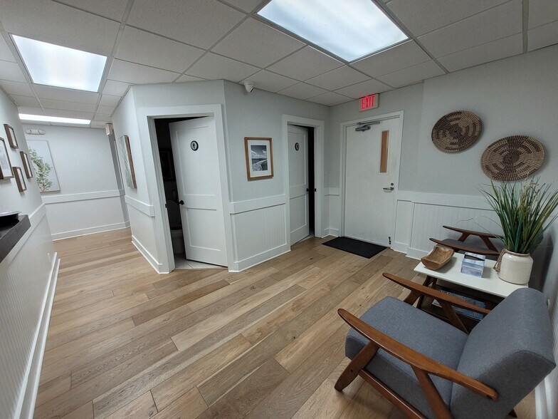 More Photos Of 725 N Hwy A1A, Jupiter Medical For Lease