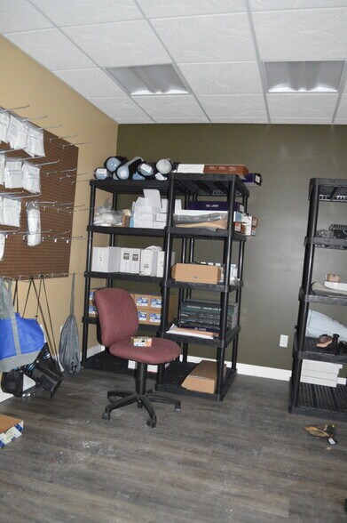 More Photos Of 960 King Hwy, Kalamazoo Medical For Sale