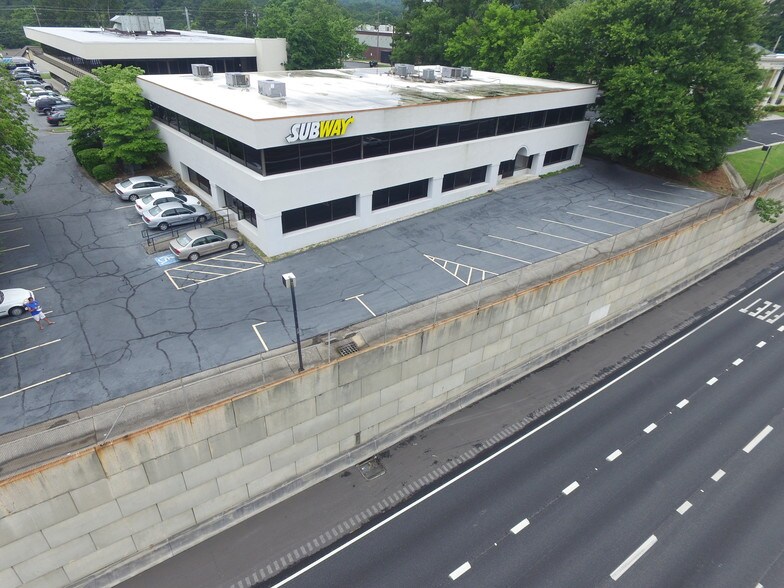 More Photos Of 2707 Buford Hwy, Atlanta Office For Sale