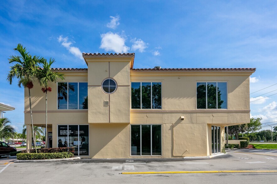 More Photos Of 5500 S Flamingo Rd, Cooper City Office For Lease