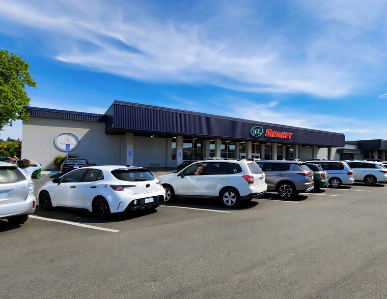 Primary Photo Of 765 Sereno Dr, Vallejo Storefront For Sale