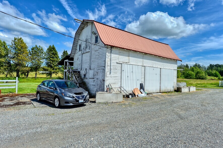 More Photos Of 5214 Guide Meridian, Bellingham Auto Repair For Sale