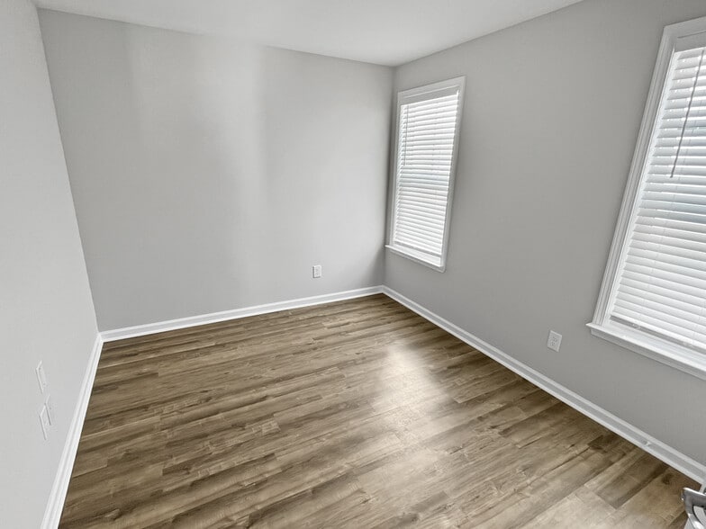 More Photos Of 1505 Juniper St, Durham Multifamily For Sale