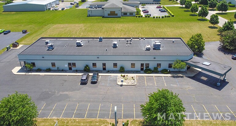 More Photos Of 200 E Russell Rd, Tecumseh Healthcare For Lease